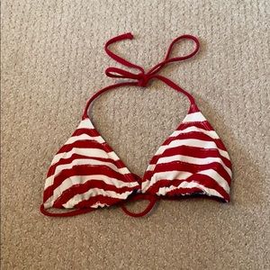 Reversible bikini top